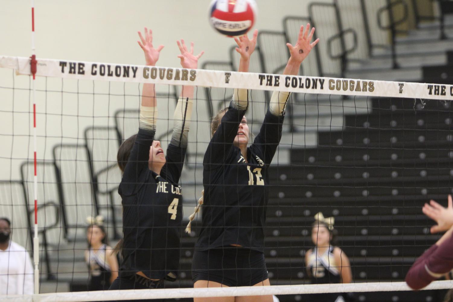 Photo Gallery: Varsity Volleyball vs. Princeton 9/22