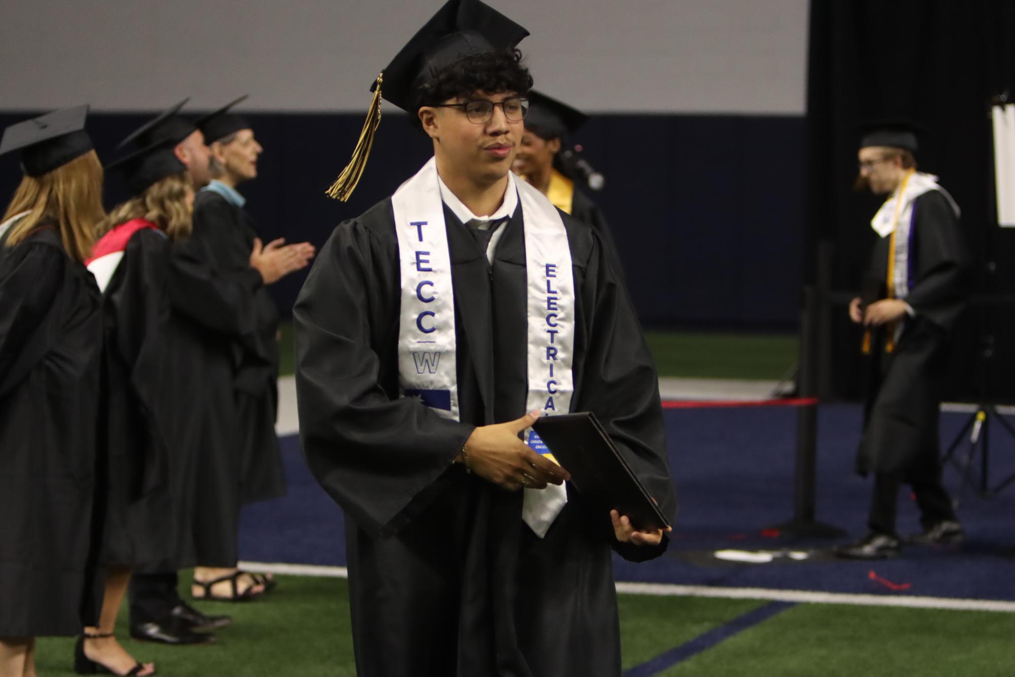 Photo Gallery: 2024 Graduation Diploma Photos