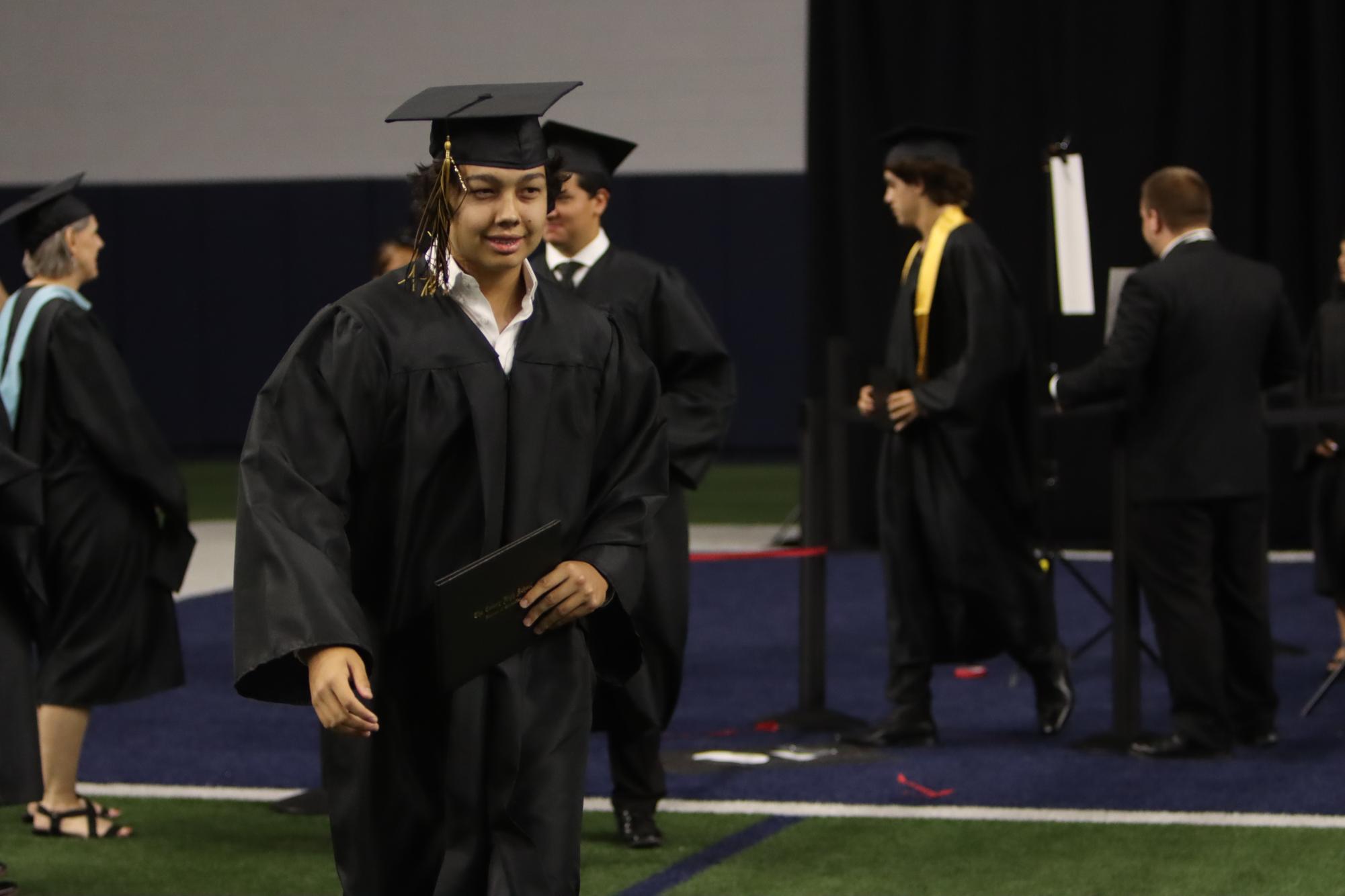 Photo Gallery: 2024 Graduation Diploma Photos