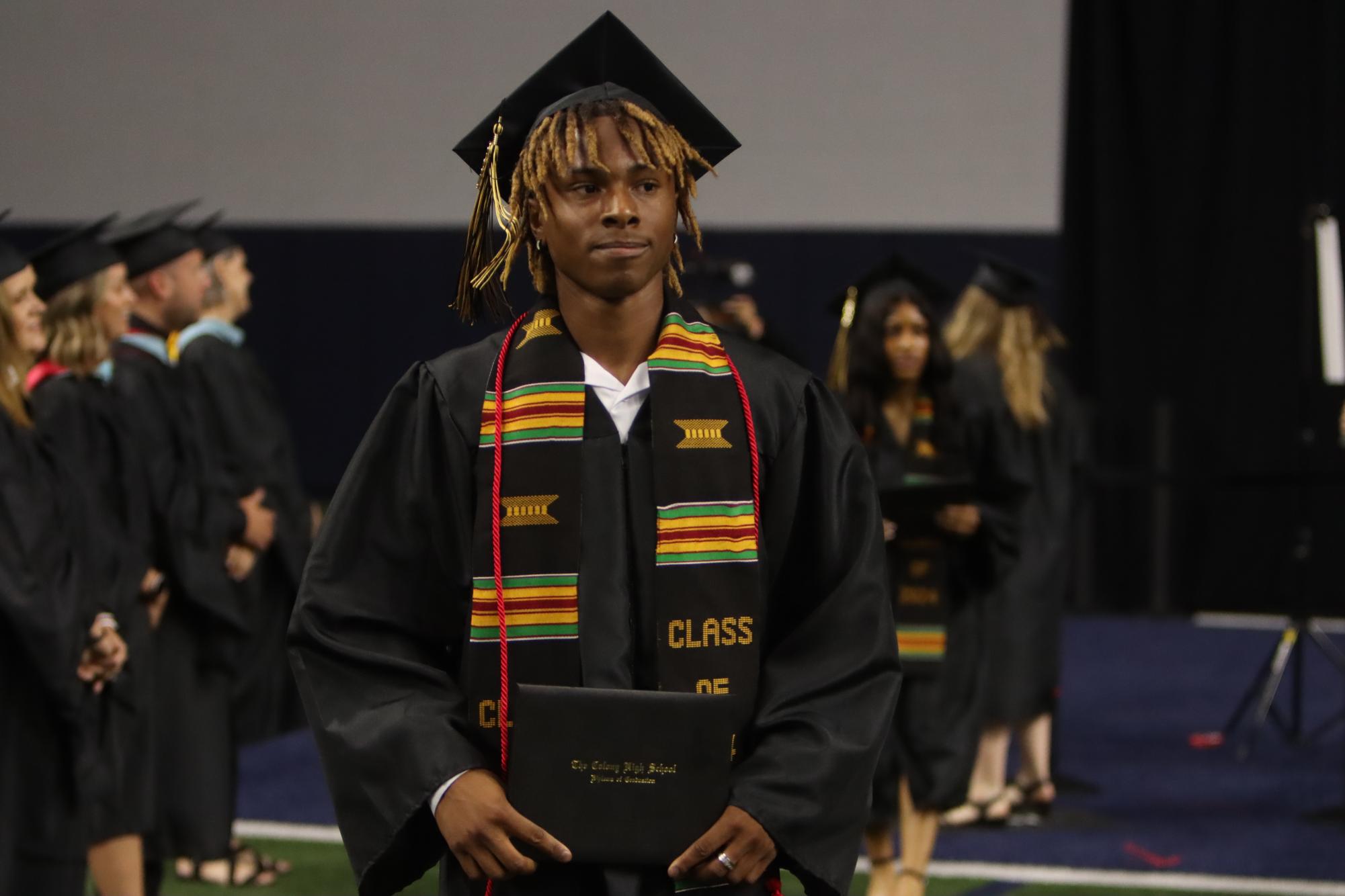 Photo Gallery: 2024 Graduation Diploma Photos