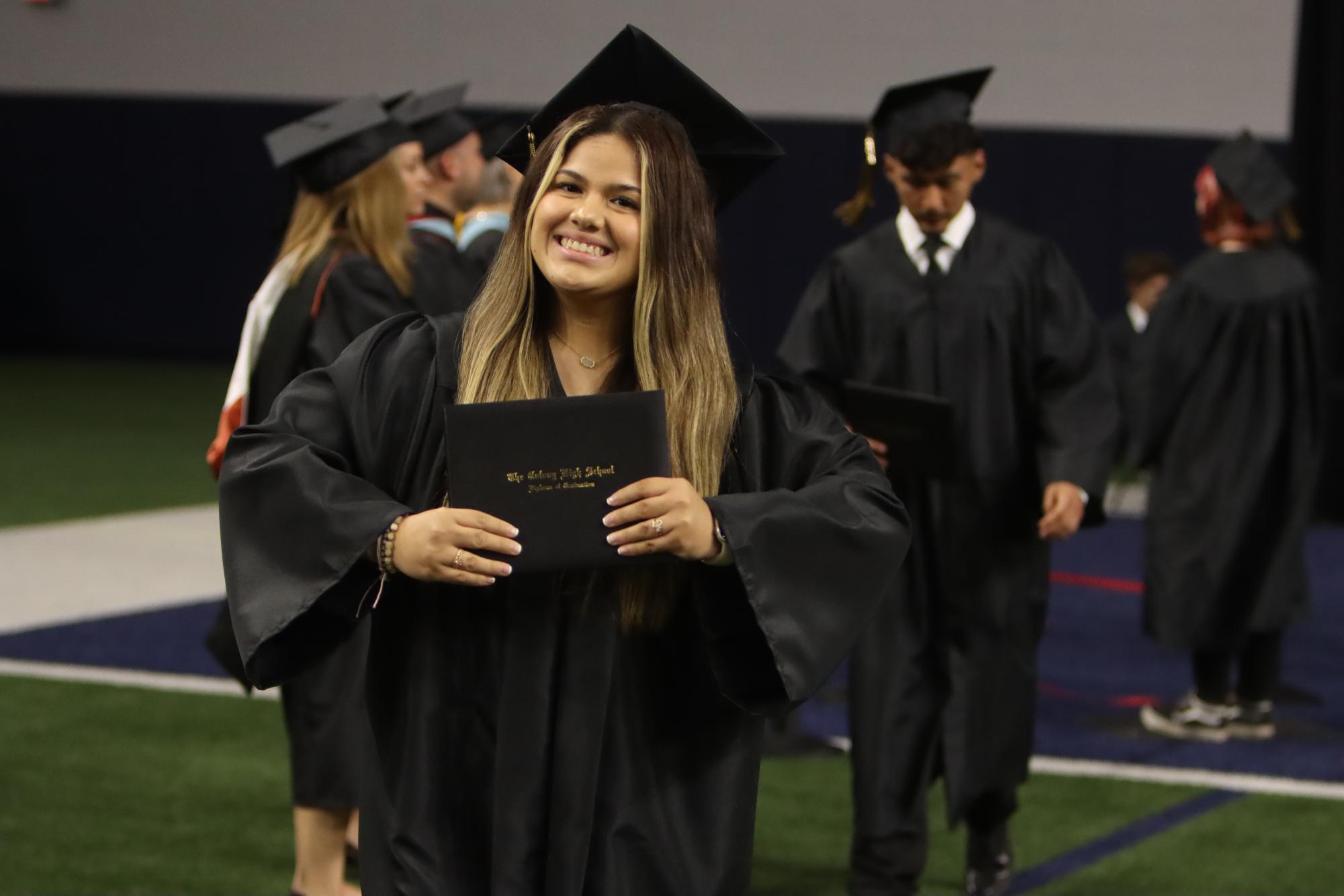 Photo Gallery: 2024 Graduation Diploma Photos