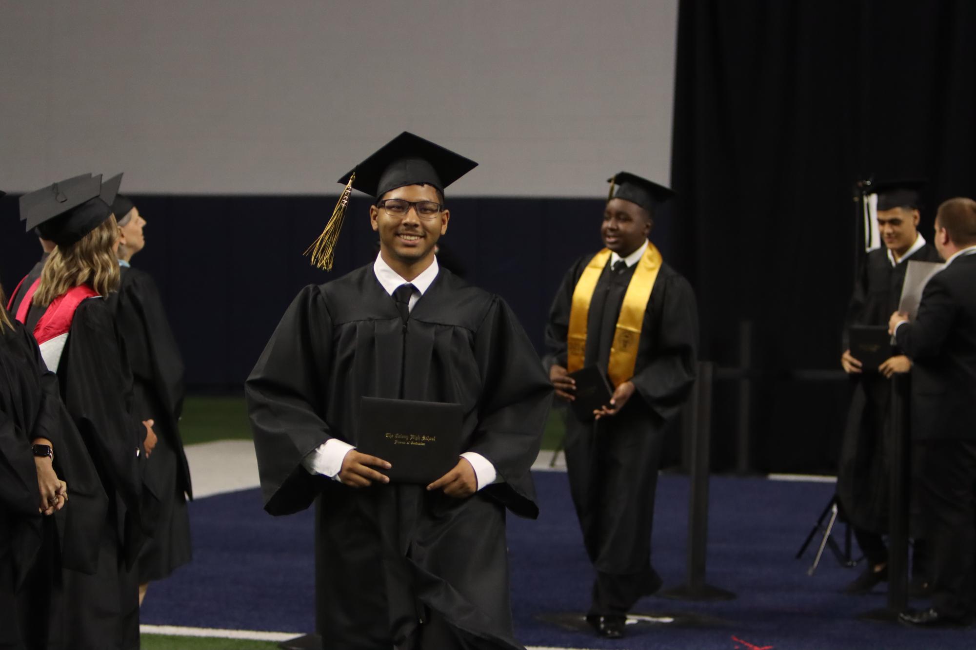 Photo Gallery: 2024 Graduation Diploma Photos