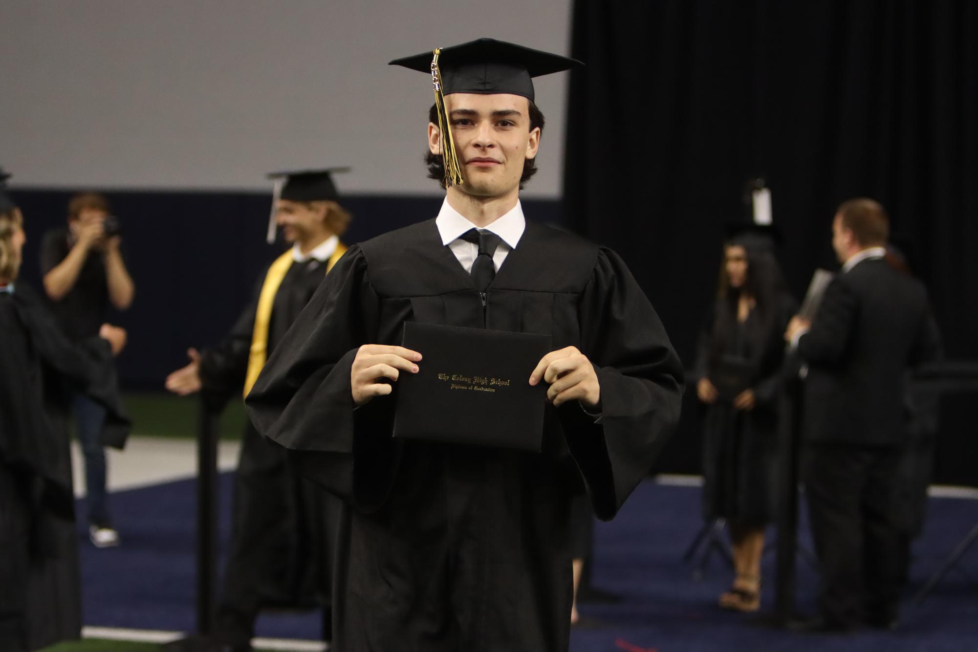 Photo Gallery: 2024 Graduation Diploma Photos